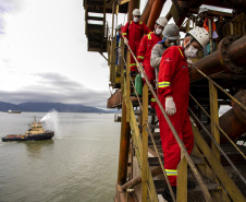 Exercício simulado mobiliza Portos do Paraná contra incêndios em shiploader