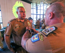 PMPR homenageia militares e autoridades civis no aniversário do BPRv, BPMOA e BOPE