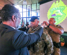 PMPR homenageia militares e autoridades civis no aniversário do BPRv, BPMOA e BOPE