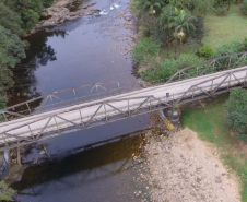 Ponte Rio Nhundiaquara 