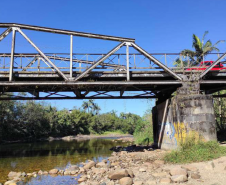 Ponte Rio Nhundiaquara 