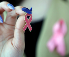 Outubro Rosa: Paraná promove palestra sobre prevenção ao Câncer de Mama