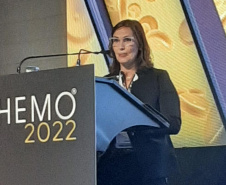  Em busca de novos conhecimentos para aprimorar o atendimento, Hemepar participa de Congresso Nacional