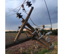 Copel trabalha para reestabelecer energia em locais atingidos por temporais- Região Vale do Ivaí - 