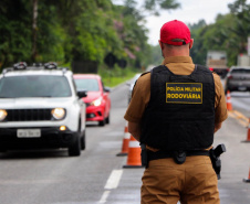 PRE reforça segurança nas rodovias paranaenses durante o Feriado