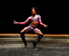 Evento da consciência negra faz história no Teatro Guaíra