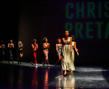 Evento da consciência negra faz história no Teatro Guaíra