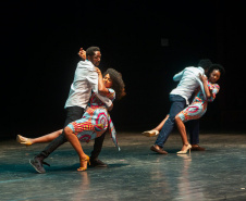 Evento da consciência negra faz história no Teatro Guaíra