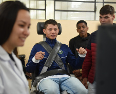 I Feira de profissões da UENP reúne mais de 3 mil estudantes