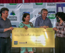   Empresária de Sarandi recebe o prêmio de R$ 1 milhão do programa Nota Paraná 