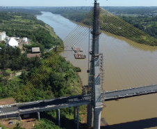 Estrutura da nova Ponte da Integração Brasil-Paraguai está concluída