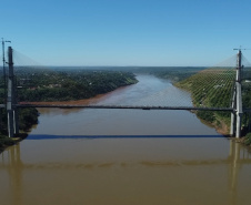 Estrutura da nova Ponte da Integração Brasil-Paraguai está concluída