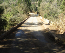 PONTES