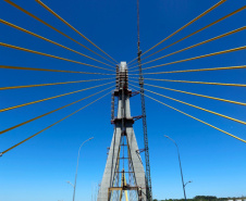 Nova ponte Brasil-Paraguai, em Foz do Iguaçu, está quase finalizada