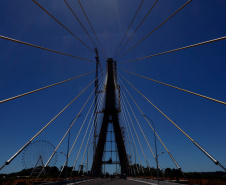 Nova ponte Brasil-Paraguai, em Foz do Iguaçu, está quase finalizada