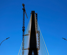 Nova ponte Brasil-Paraguai, em Foz do Iguaçu, está quase finalizada