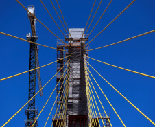 Nova ponte Brasil-Paraguai, em Foz do Iguaçu, está quase finalizada