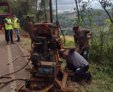 PR-182 Salgado Filho DER/PR inicia trabalhos para restaurar trecho da PR-182 interditado após deslizamento 