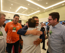 Camiseta laranja é referência em compromisso com os Objetivos do Desenvolvimento Sustentável da ONU