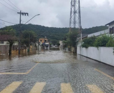 PCPR recebe doações para famílias afetadas pelas chuvas em Morretes
