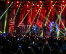 Shows gratuitos prometem agitar o verão nas praias do Paraná