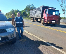  Operação da Receita Estadual apreende cargas com notas fiscais falsas na região Sul do Paraná 