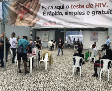 Sesa promove ações para diagnóstico precoce e prevenção do HIV/AIDS no Dezembro Vermelho 