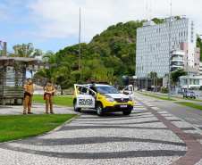 Com dois helicópteros e viatura inteligente, mais de 600 policiais militares vão atuar no Verão Maior Paraná