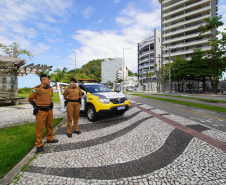 Com dois helicópteros e viatura inteligente, mais de 600 policiais militares vão atuar no Verão Maior Paraná