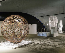 O público já pode conferir no espaço do Olho a exposição “Invisível e Indizível”, do artista espanhol Jaume Plensa. 