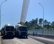 Ponte da Integração passa por teste carga e recebe acabamentos finais 