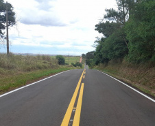 DER executa reforço de sinalização de rodovia em Umuarama 