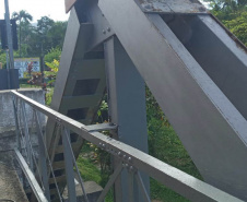 Reforma de ponte metálica em Morretes atinge quase 50% de execução