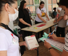 Dia Mundial de Combate à Aids é marcado por ações de conscientização na UEL