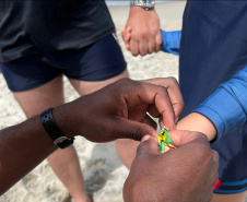 Corpo de Bombeiros orienta sobre retirada de pulseirinhas e cuidados com crianças nas praias 