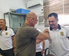 GUARATUBA - Secretário de Segurança acompanha ações do Verão Maior Paraná em Guaratuba e na Ilha do Mel -   O secretário e sua comitiva estiveram nas sedes do Corpo de Bombeiros Militar, da Polícia Militar, da Polícia Civil e da Polícia Penal, em Guaratuba - 