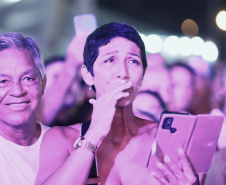 Dupla George Henrique & Rodrigo e Trio Parada Dura agitaram noite de sábado no Litoral