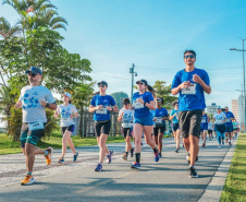 Em domingo de sol, corrida da Sanepar atrai 1.100 participantes em Matinhos