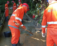 Obra de recuperação da BR-277 no Litoral entra na fase de contenção definitiva 