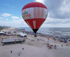 Beleza contemplada do alto: voo de balão estreia no Verão Maior Paraná