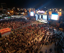 Shows no Litoral: sertanejo e forró embalam fim de semana em Matinhos e Pontal do Paraná