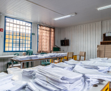  	Governo investe R$ 100 milhões para trocar todas as salas de aula de madeira do Paraná