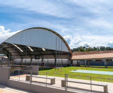 Colégio indígena de Manoel Ribas ganha quadra coberta e novo espaço de cozinha e refeitório