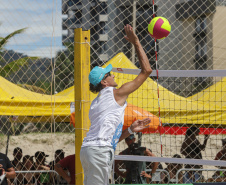 Com medalhistas olímpicos, Vôlei das Estrelas agita programação do Verão Maior