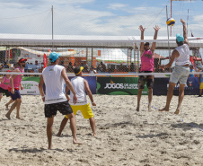 Com medalhistas olímpicos, Vôlei das Estrelas agita programação do Verão Maior