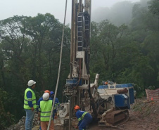 Obras estrada da Graciosa