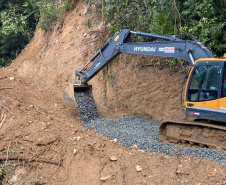 Obras estrada da Graciosa