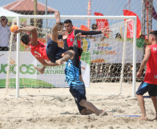 Final do Circuito Paranaense de Handebol de Praia movimentou o fim de semana no Litoral