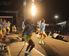 Praias de Matinhos e Pontal lotam durante shows de Leonardo e a dupla Bruno e Barretto