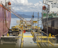 Porto de Paranaguá se prepara para atender demanda crescente do mercado de líquidos